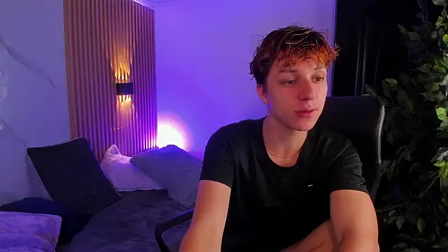 IM DAREN online show from April 6, 1:14 am