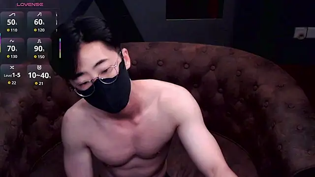 asiantwinkz online show from April 18, 12:42 pm