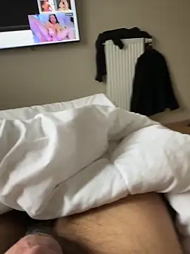 imed692 online show from November 15, 11:40 am