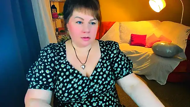 CrystaalStaar online show from February 2, 8:07 pm