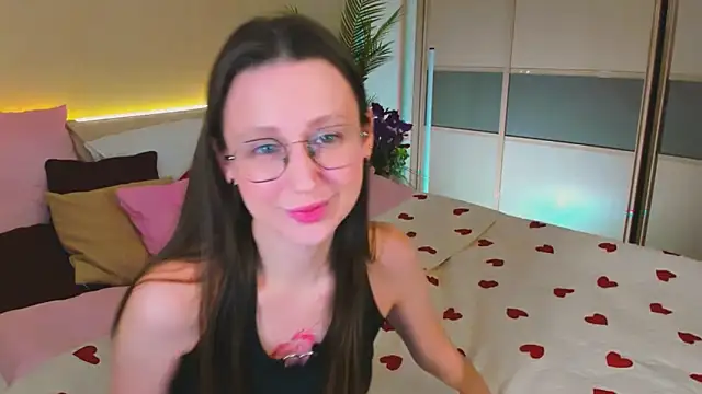 YourLovellyStory online show from March 12, 12:22 pm