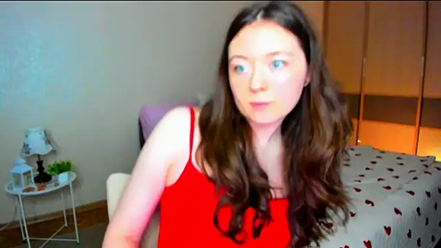 Snapshot of AlluringLookk chatting on July 15, 12:43 pm AlluringLookk online show from July 15, 12:43 pm