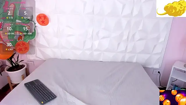 HannahToons online show from October 31, 3:07 am