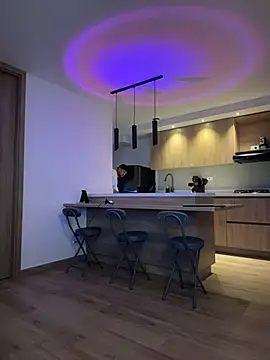 austin spears  online show from February 14, 1:35 am