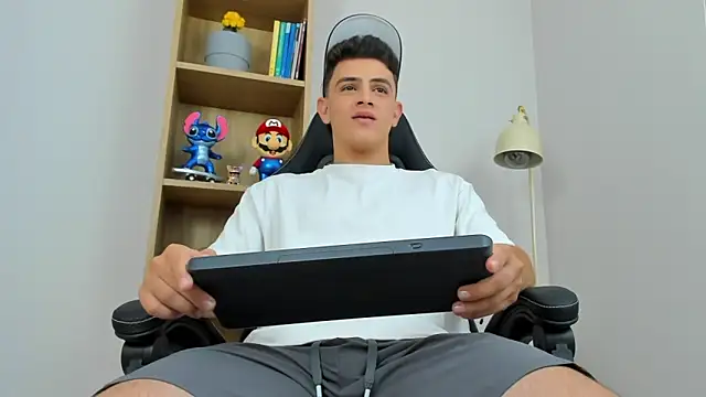 Mikecooper online show from April 14, 12:49 am