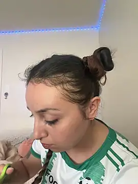 CharmingMaddie online show from July 16, 4:24 pm