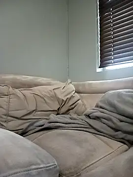 Thabo1004 online show from October 18, 7:31 am