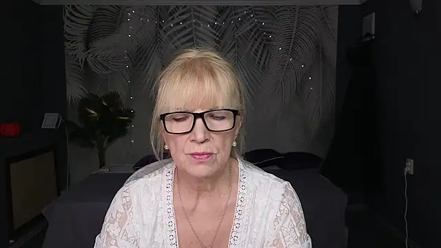 Sabina Ros online show from February 3, 7:46 am