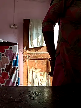 Love-pari077 online show from November 15, 4:32 am