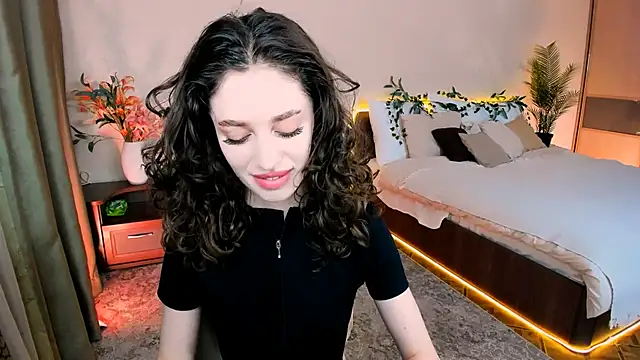 ChristinaConteeree online show from September 13, 4:18 pm