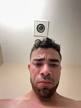 Snapshot of kelvin971011 chatting on September 19, 6:26 am kelvin971011 online show from September 19, 6:26 am