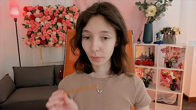 EmmanuellBrown online show from March 12, 11:05 am