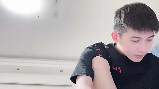 xiaojie2563 online show from August 7, 11:01 am