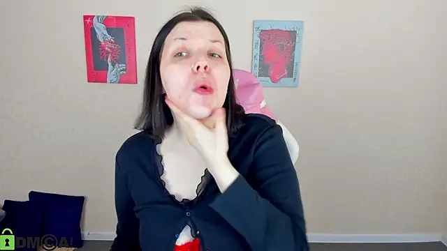 Michele Greenn online show from November 29, 5:05 pm