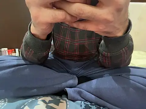 Snapshot of DecentJaat chatting on February 9, 6:01 pm DecentJaat online show from February 9, 6:01 pm