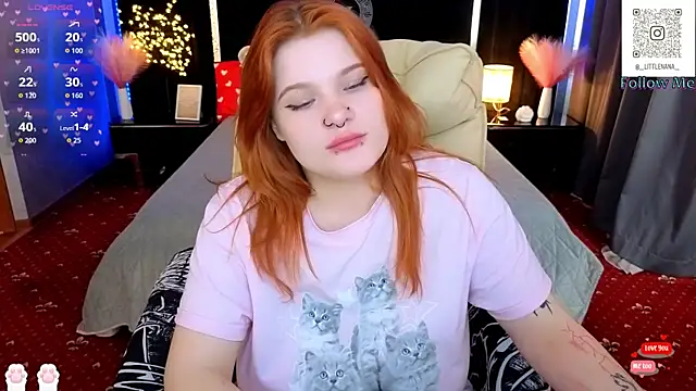 Clumsy Nana online show from March 10, 2:11 pm