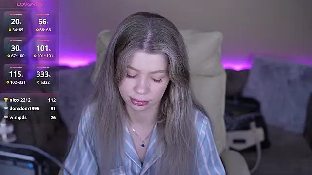 SandyLayy online show from May 19, 2:29 am