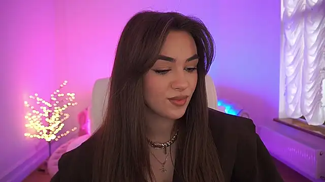 EricaSin online show from March 6, 1:51 pm