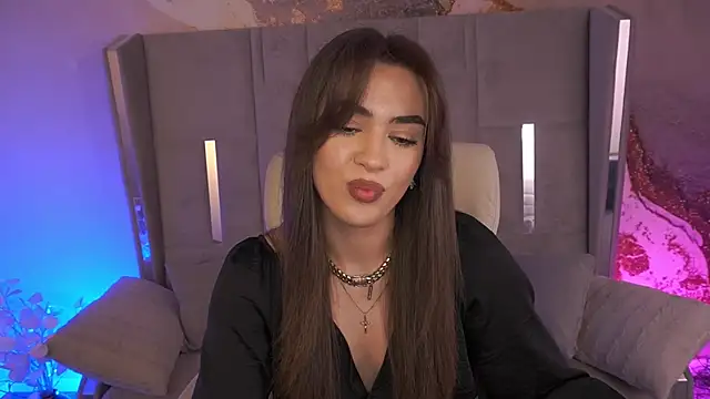 Snapshot of EricaSin chatting on June 24, 1:21 pm EricaSin online show from June 24, 1:21 pm