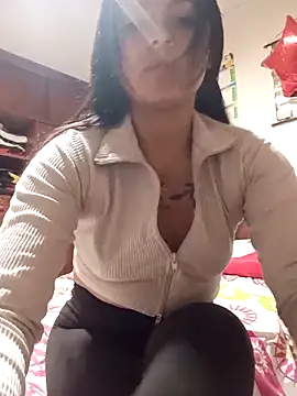 LunaHot 777 online show from February 9, 11:47 am