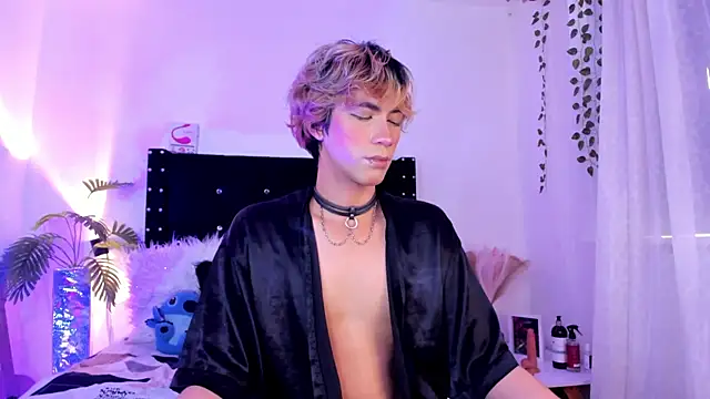 Cooperrosscute233 online show from March 25, 3:07 pm