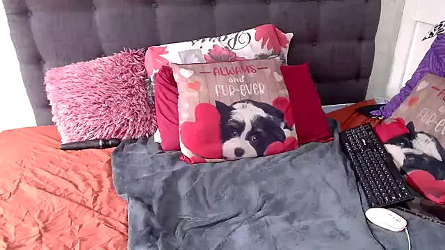 chockclitx5 online show from March 2, 7:15 am