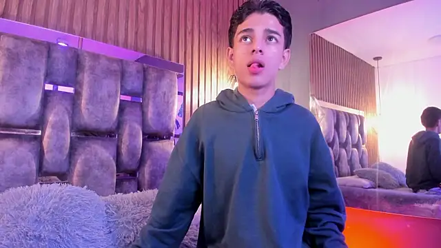 owen  johnson online show from February 15, 12:03 pm