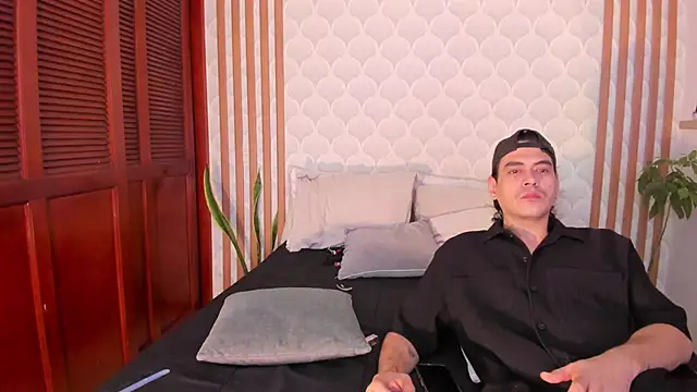 Cristian blaze online show from June 19, 5:28 pm