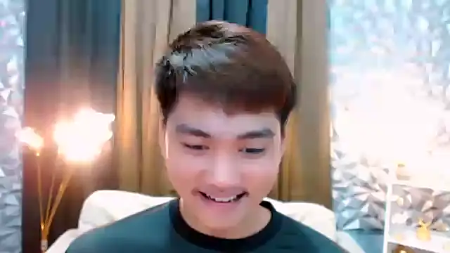 Snapshot of Mister_officer69 chatting on September 27, 7:35 am Mister officer69 online show from September 27, 7:35 am