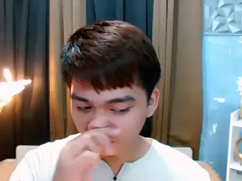 Snapshot of Mister_officer69 chatting on October 9, 3:21 pm Mister officer69 online show from October 9, 3:21 pm