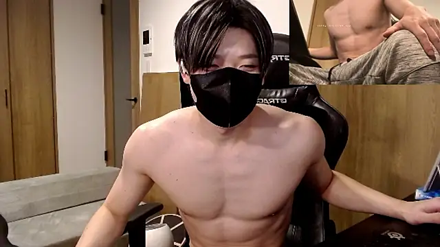 Mei-Tanaka online show from November 28, 2:20 pm