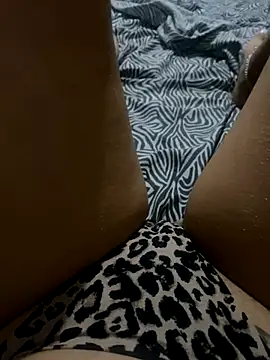 Snapshot of Darkfemminineenergy22 chatting on September 11, 6:08 pm Darkfemminineenergy22 online show from September 11, 6:08 pm