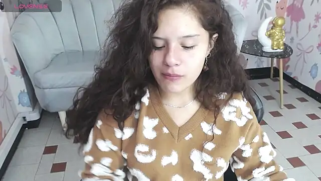 Velvet Moon V online show from March 14, 1:27 pm