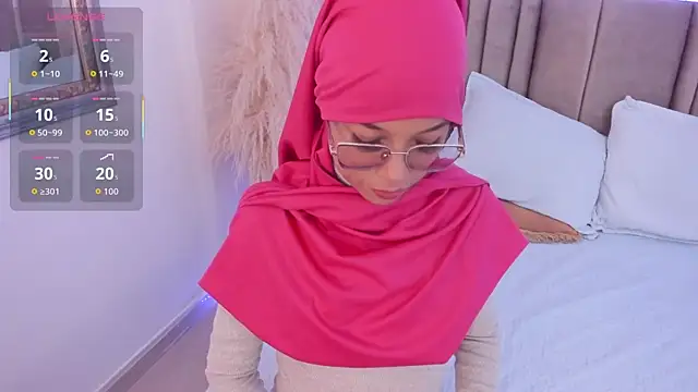 naishaa  online show from March 26, 6:46 pm