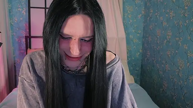 madi snow online show from March 1, 12:29 pm