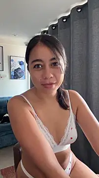 Lily June online show from April 13, 6:35 pm