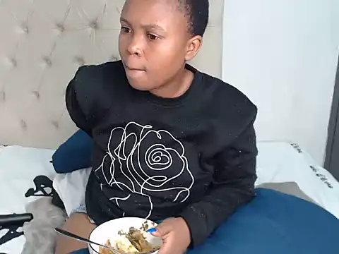 Lolly Ramochele online show from March 3, 4:24 pm