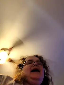 Snapshot of TheMistyPrice chatting on February 16, 6:15 pm TheMistyPrice online show from February 16, 6:15 pm