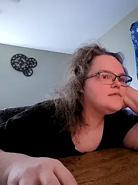 Snapshot of TheMistyPrice chatting on February 23, 8:50 pm TheMistyPrice online show from February 23, 8:50 pm