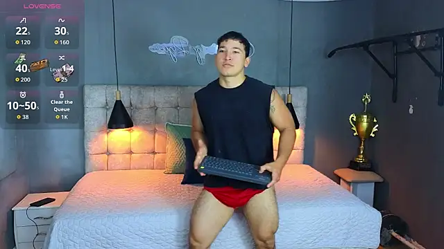 Snapshot of Horny_nick18 chatting on September 22, 12:51 pm Horny nick18 online show from September 22, 12:51 pm