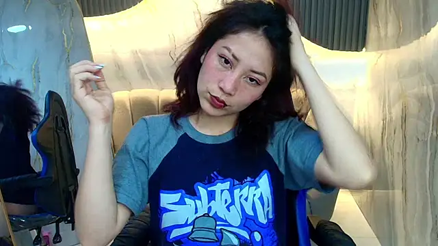 valentina r  online show from February 5, 3:11 am