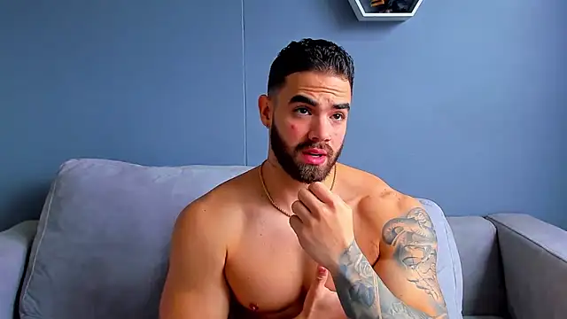 Paul Phoenix online show from September 16, 8:10 pm