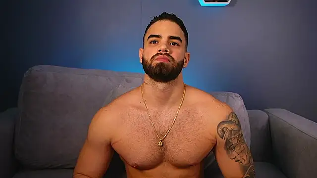 Snapshot of Paul_Phoenix chatting on February 5, 9:41 pm Paul Phoenix online show from February 5, 9:41 pm