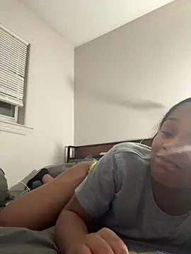 PrettyBabriexox online show from December 1, 1:10 am