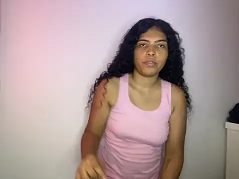 Snapshot of ms_ivanna chatting on June 6, 7:07 pm ms ivanna online show from June 6, 7:07 pm