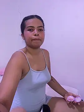 Snapshot of ms_ivanna chatting on June 23, 9:13 pm ms ivanna online show from June 23, 9:13 pm