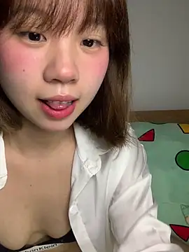 zhaomosheng125216 online show from March 1, 11:40 pm