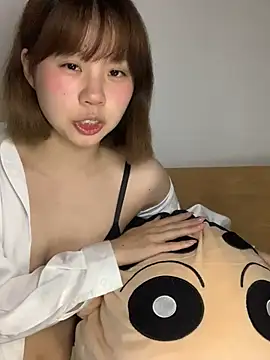 Snapshot of zhaomosheng125216 chatting on April 8, 4:45 am zhaomosheng125216 online show from April 8, 4:45 am