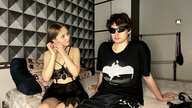 merycouple online show from February 25, 10:25 am