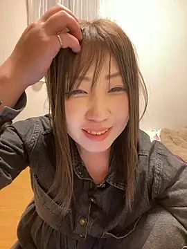 Snapshot of h415a812 chatting on November 21, 2:38 pm h415a812 online show from November 21, 2:38 pm